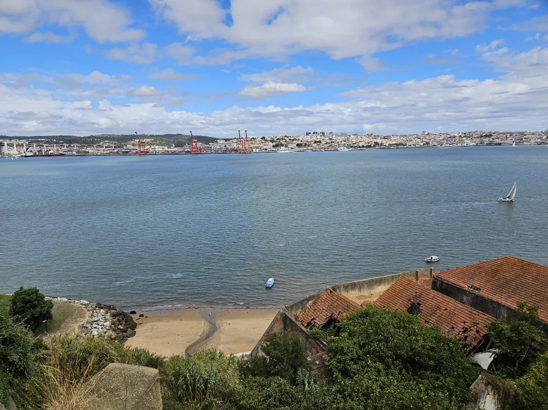 Cais do Ginjal and the Tagus riverbank in Almada